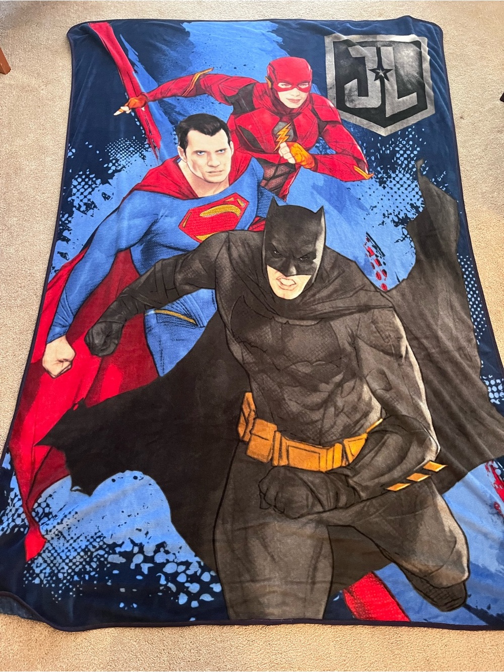 DC Justice League Plush Fleece Blanket Batman Superman Flash, Large Reversible